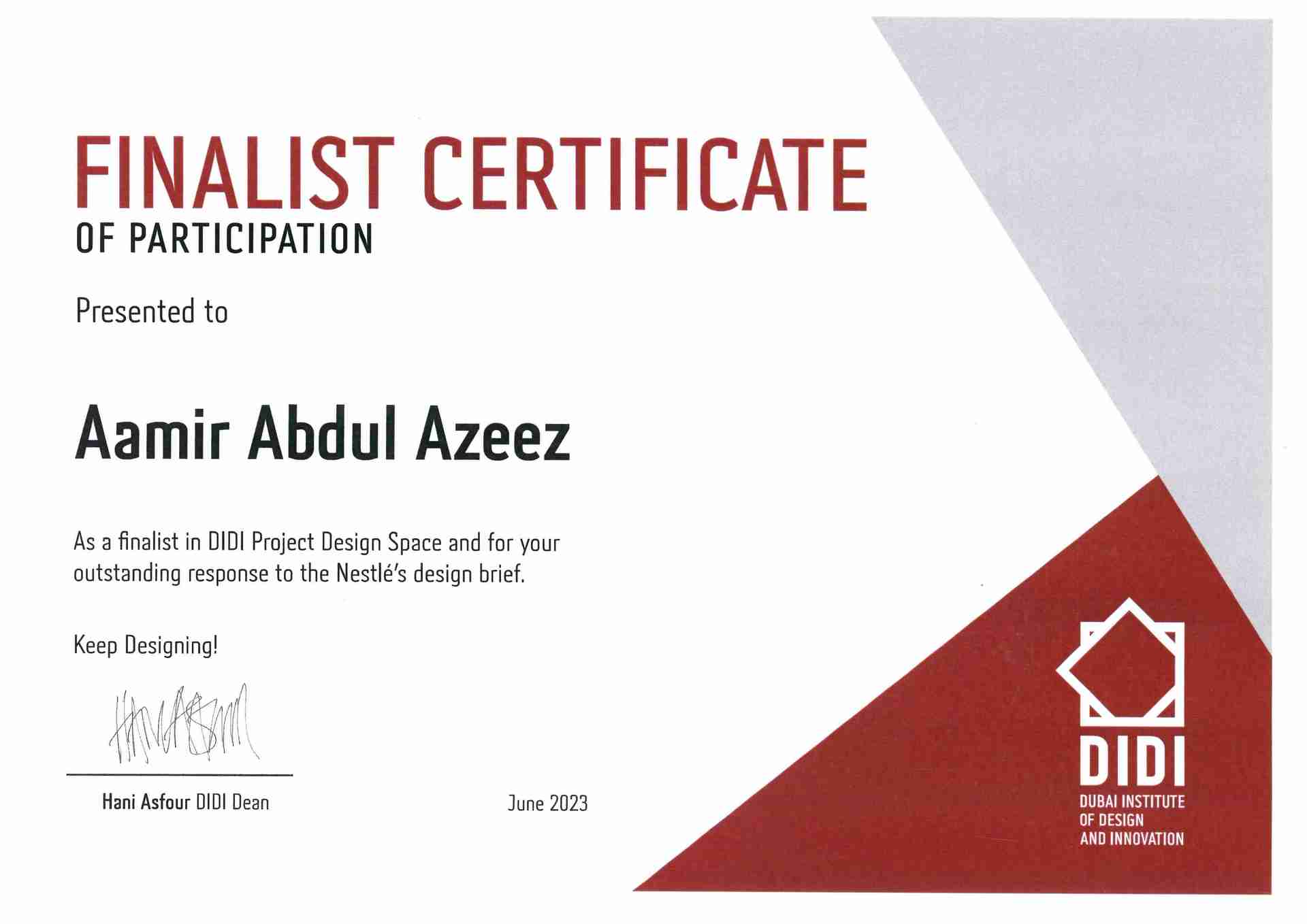 Dateel bottle surrounded by its ingredients